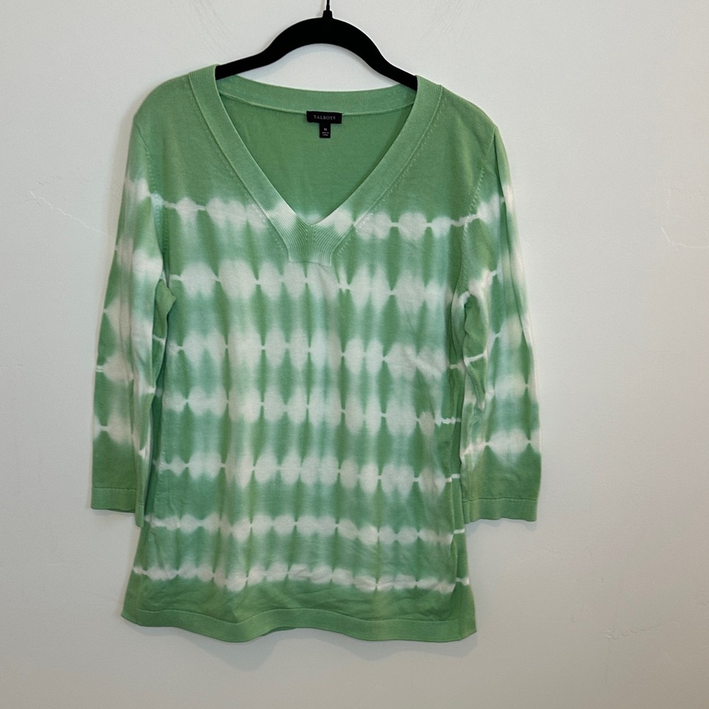 Talbots Light Green and White Knit V-Neck Sweater Ikat Print Size Medium